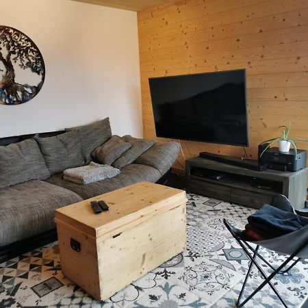 Superbe Appartement Neuf Avec Terrasse Orchamps-Vennes المظهر الخارجي الصورة