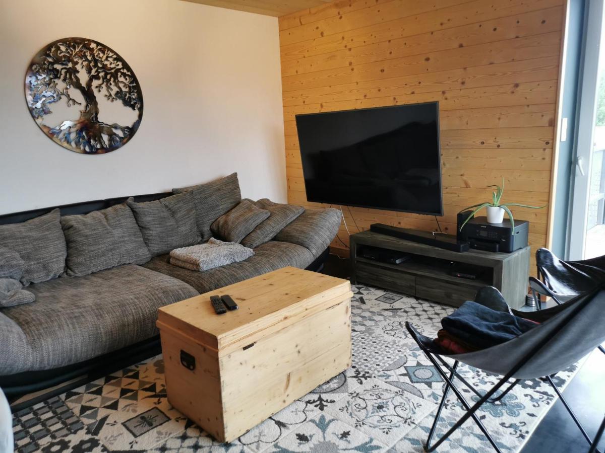 Superbe Appartement Neuf Avec Terrasse Orchamps-Vennes المظهر الخارجي الصورة