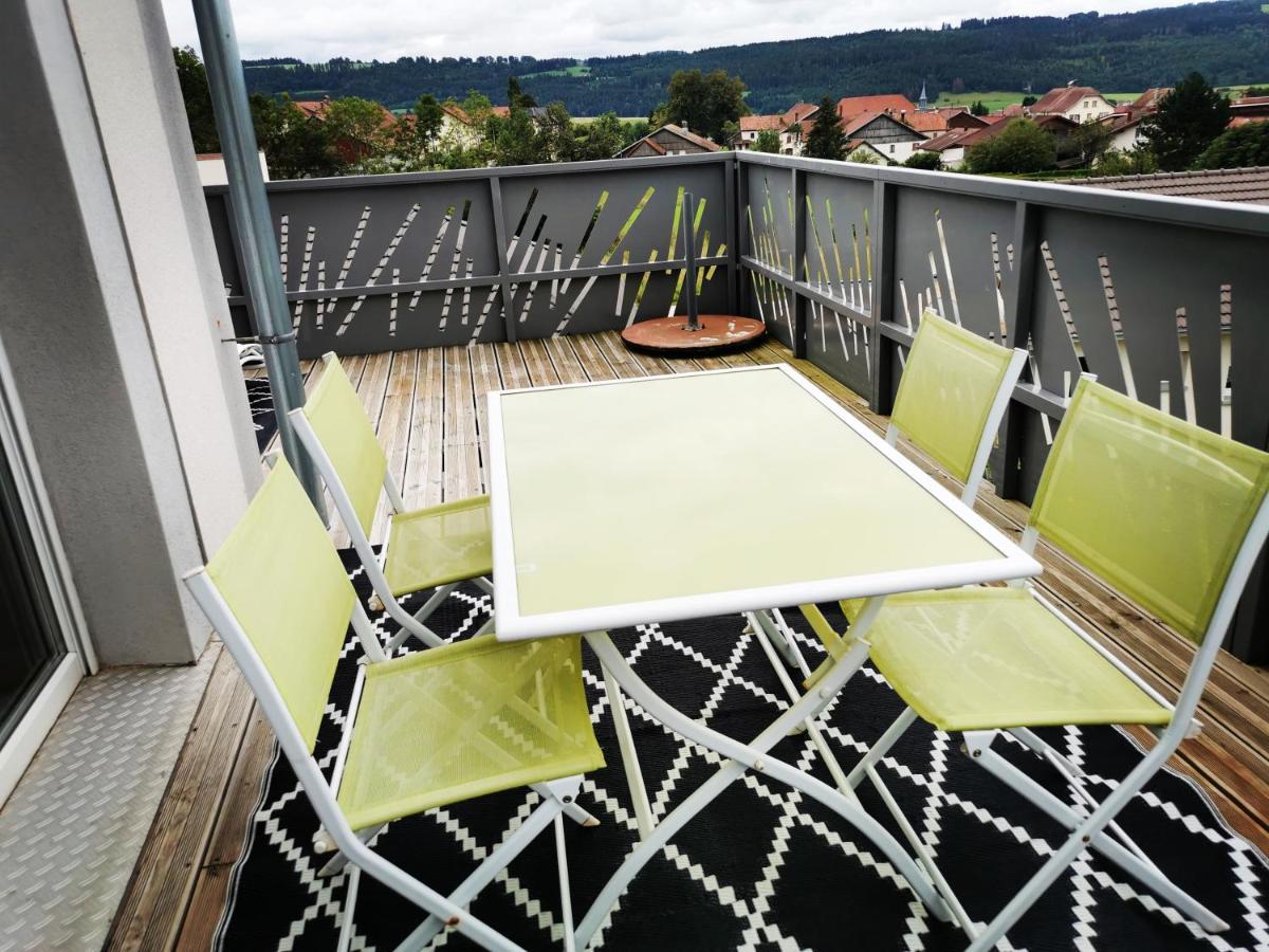Superbe Appartement Neuf Avec Terrasse Orchamps-Vennes المظهر الخارجي الصورة